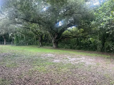 435 Trader Road Fort Denaud FL 33935