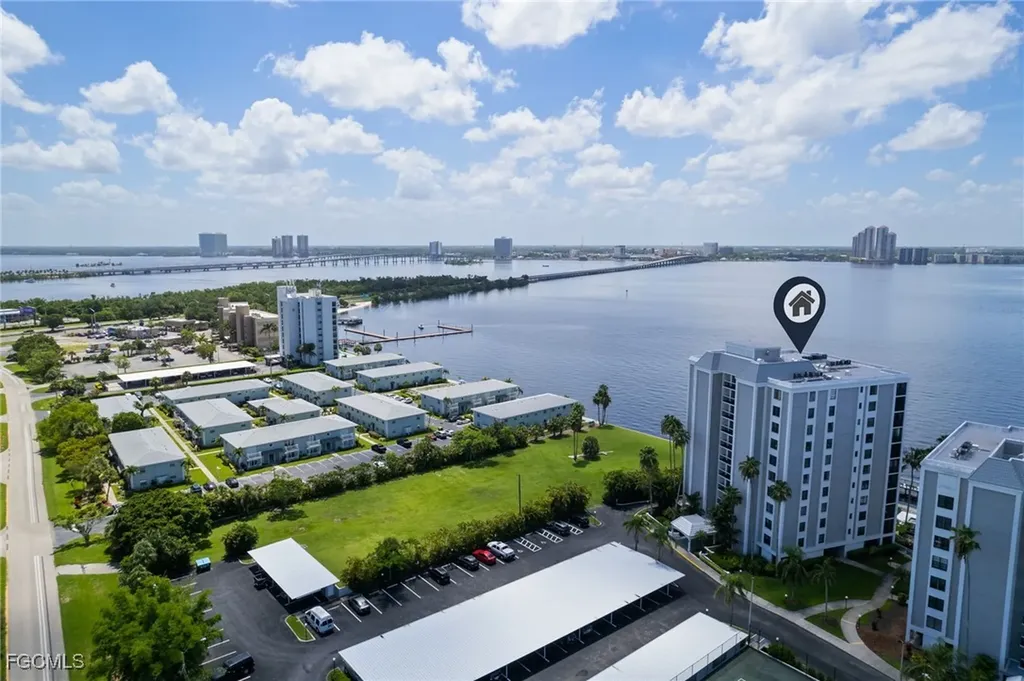 3350 N Key Drive North Fort Myers FL 33903