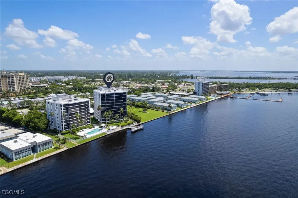 3350 N Key Drive North Fort Myers FL 33903