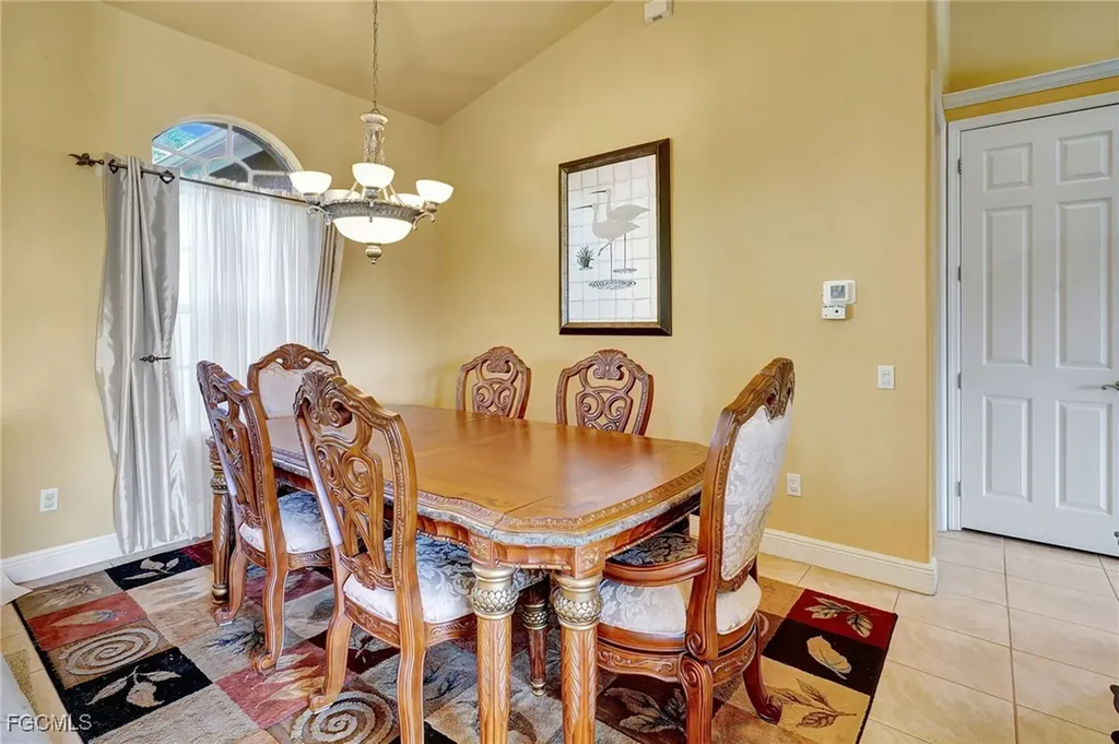 3517 SE 18th Avenue Cape Coral FL 33904