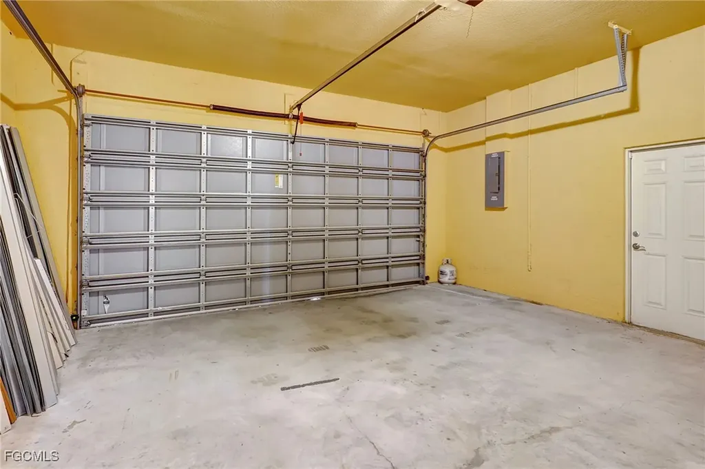 3517 SE 18th Avenue Cape Coral FL 33904