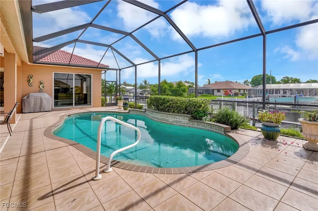 3517 SE 18th Avenue Cape Coral FL 33904