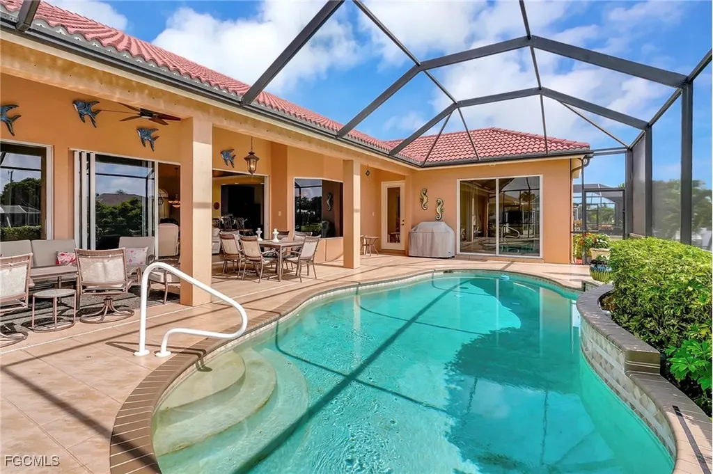 3517 SE 18th Avenue Cape Coral FL 33904