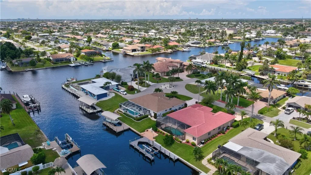 3517 SE 18th Avenue Cape Coral FL 33904