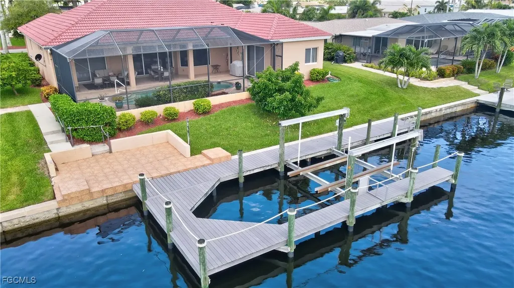 3517 SE 18th Avenue Cape Coral FL 33904