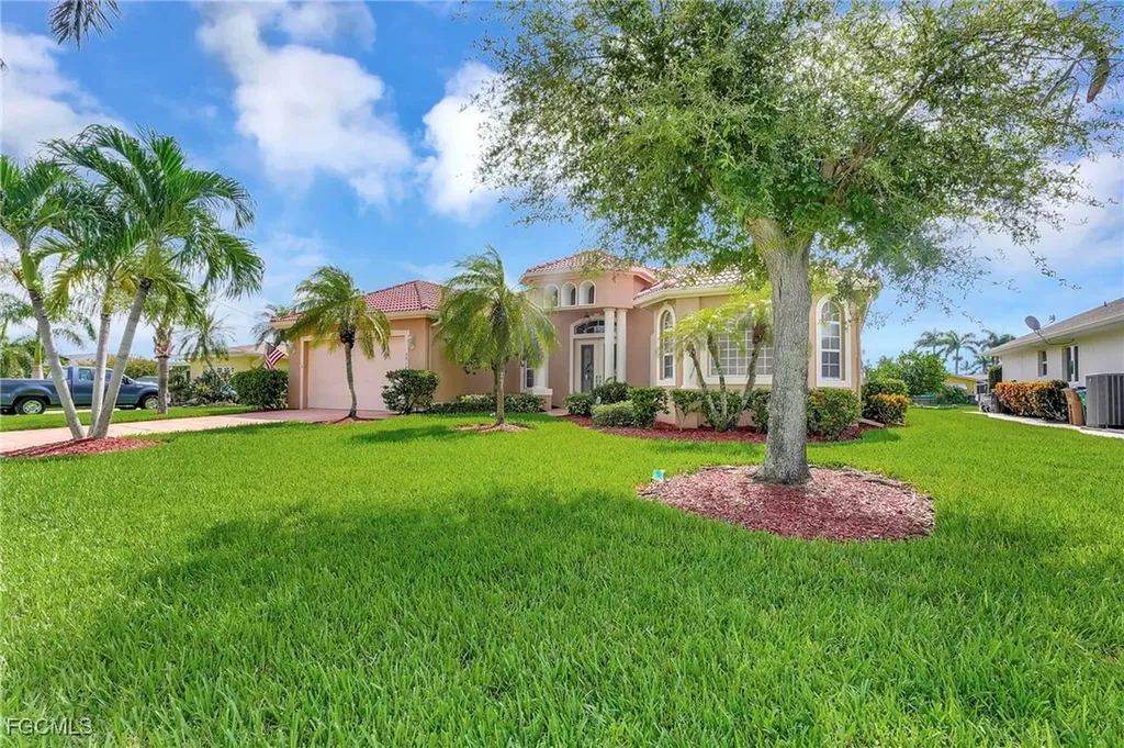 3517 SE 18th Avenue Cape Coral FL 33904