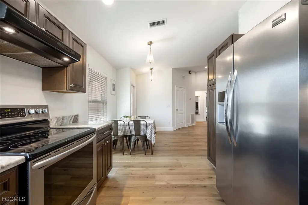 3532 SW 15th Place Cape Coral FL 33914