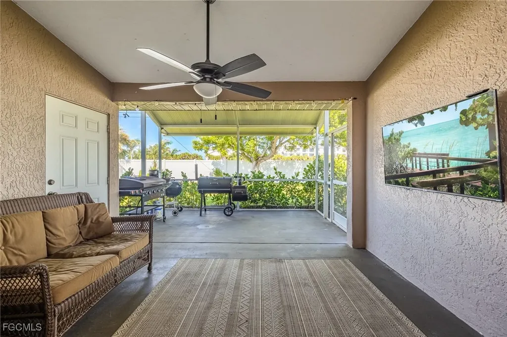 3532 SW 15th Place Cape Coral FL 33914