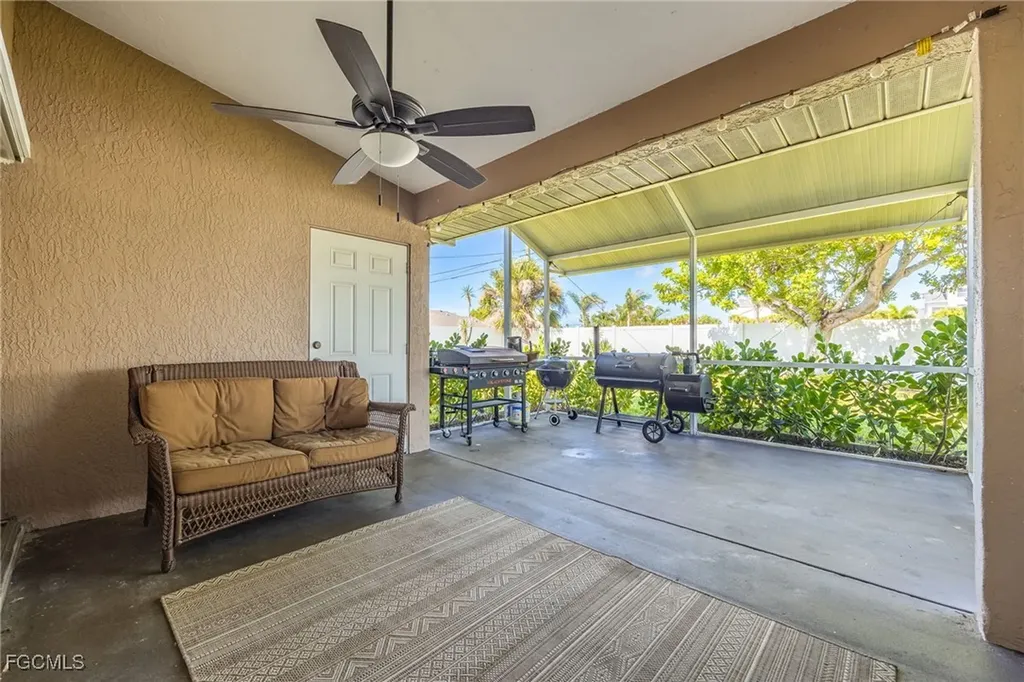 3532 SW 15th Place Cape Coral FL 33914