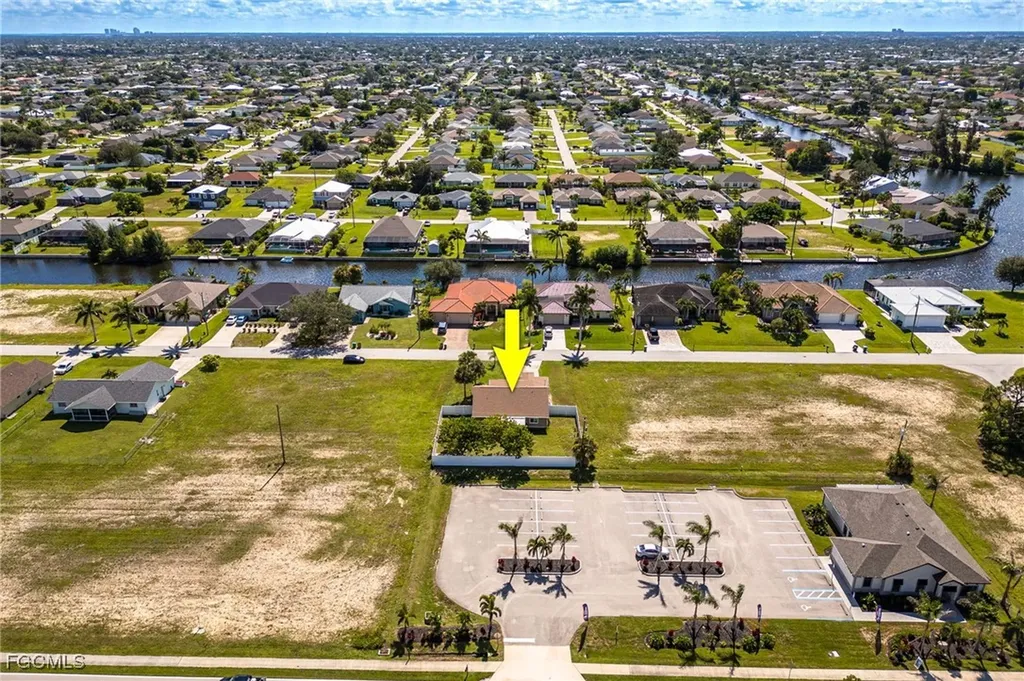 3532 SW 15th Place Cape Coral FL 33914