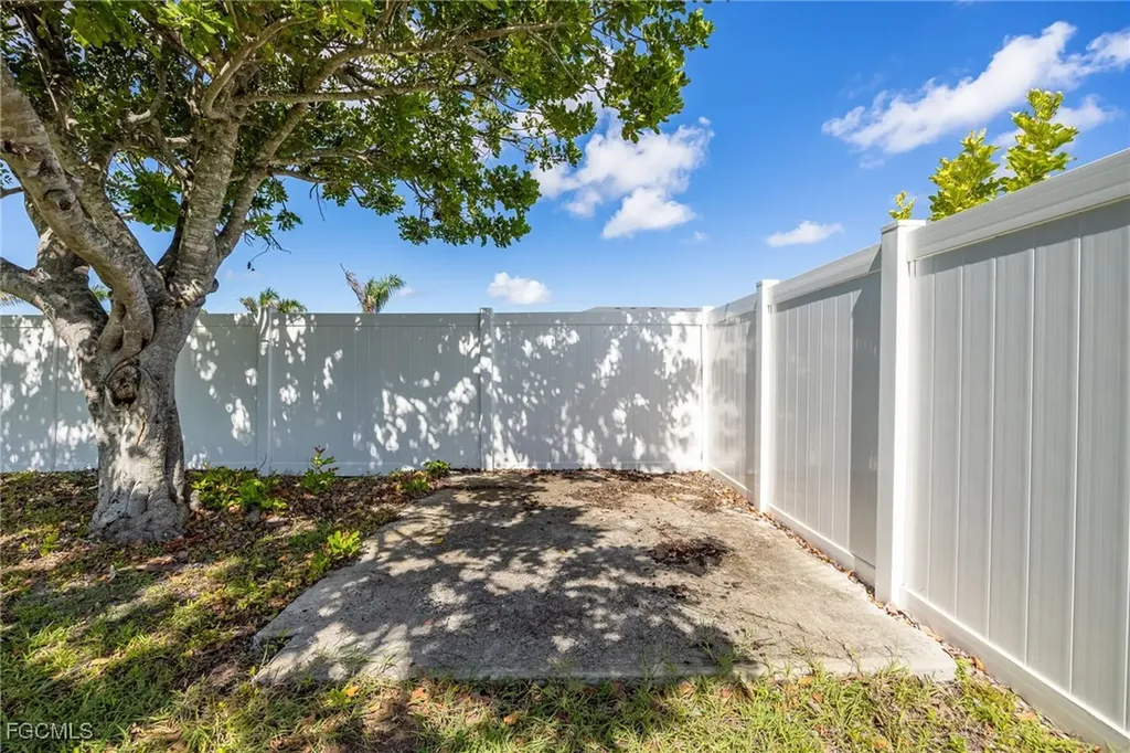 3532 SW 15th Place Cape Coral FL 33914