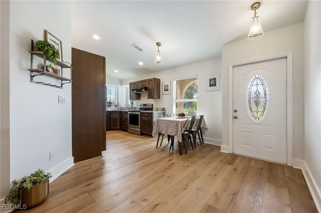 3532 SW 15th Place Cape Coral FL 33914