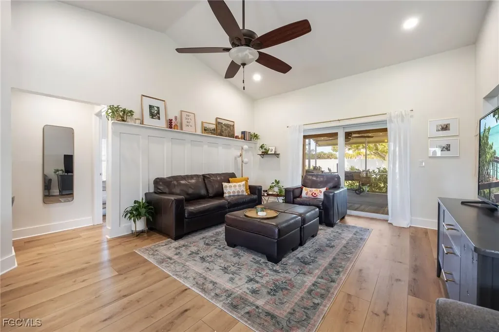 3532 SW 15th Place Cape Coral FL 33914