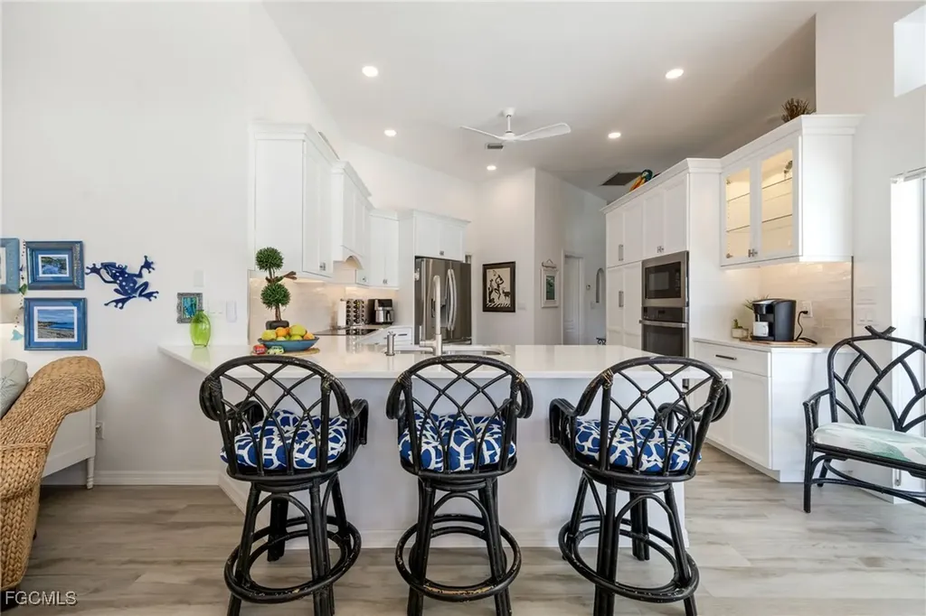 2806 SW 40th Street Cape Coral FL 33914