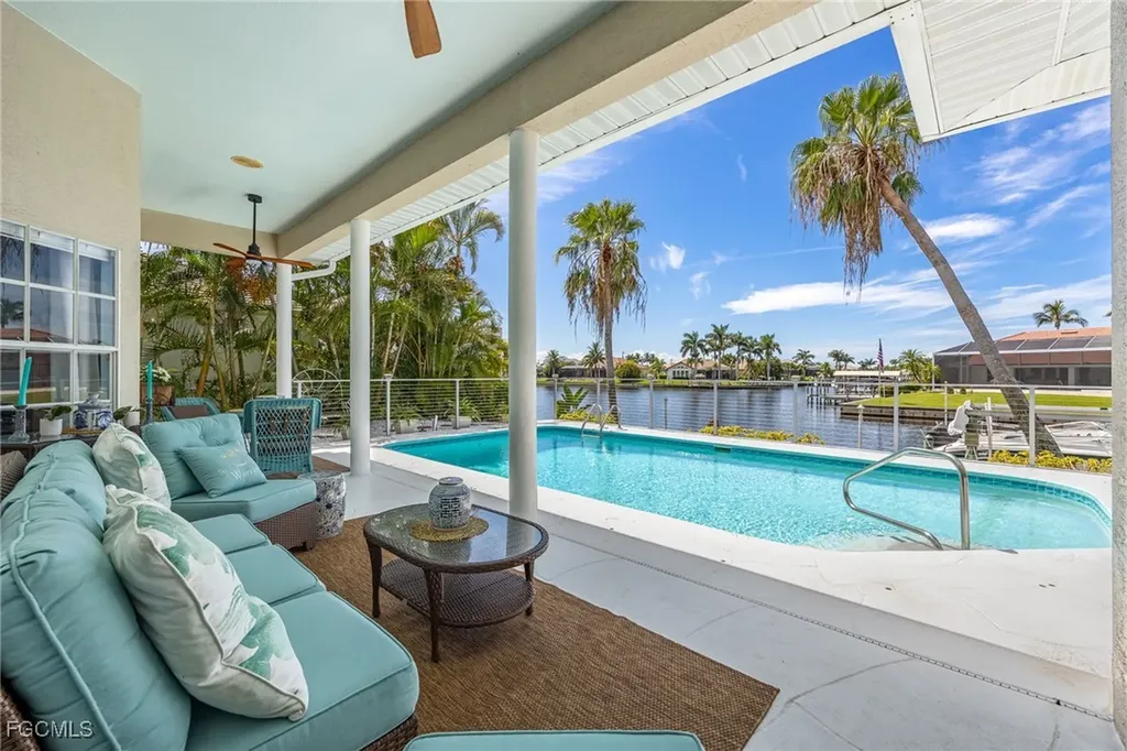 2806 SW 40th Street Cape Coral FL 33914