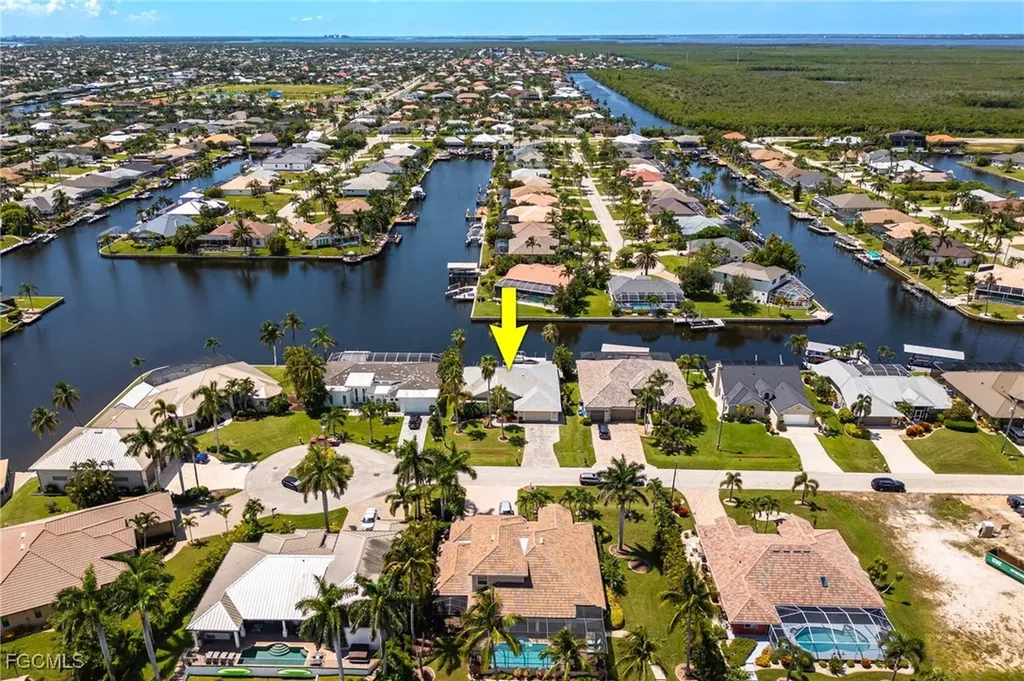 2806 SW 40th Street Cape Coral FL 33914