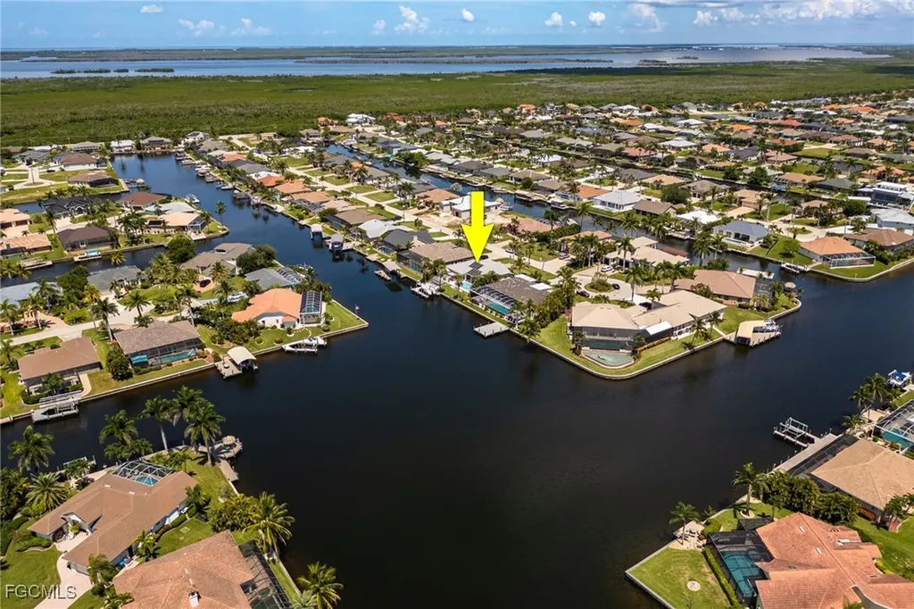 2806 SW 40th Street Cape Coral FL 33914