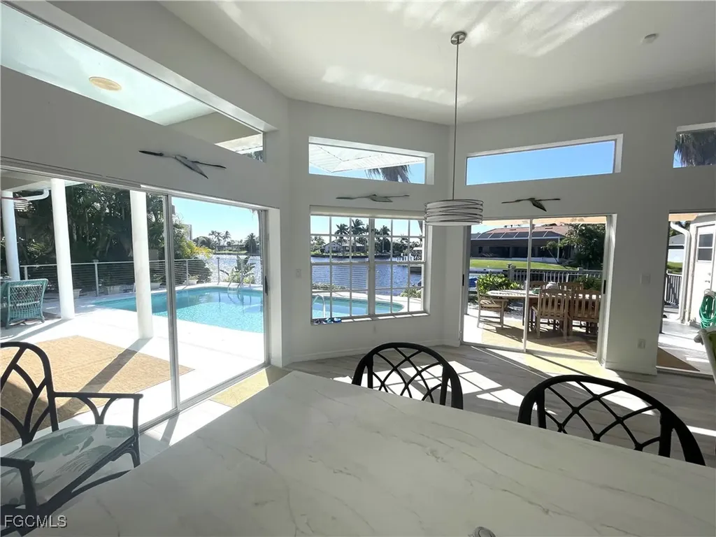 2806 SW 40th Street Cape Coral FL 33914