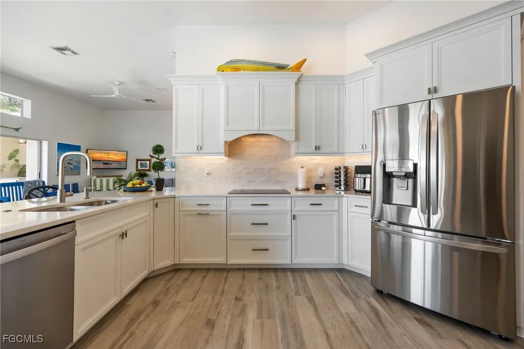 2806 SW 40th Street Cape Coral FL 33914