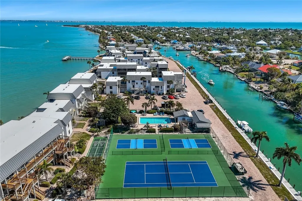 760 Sextant Drive Sanibel FL 33957