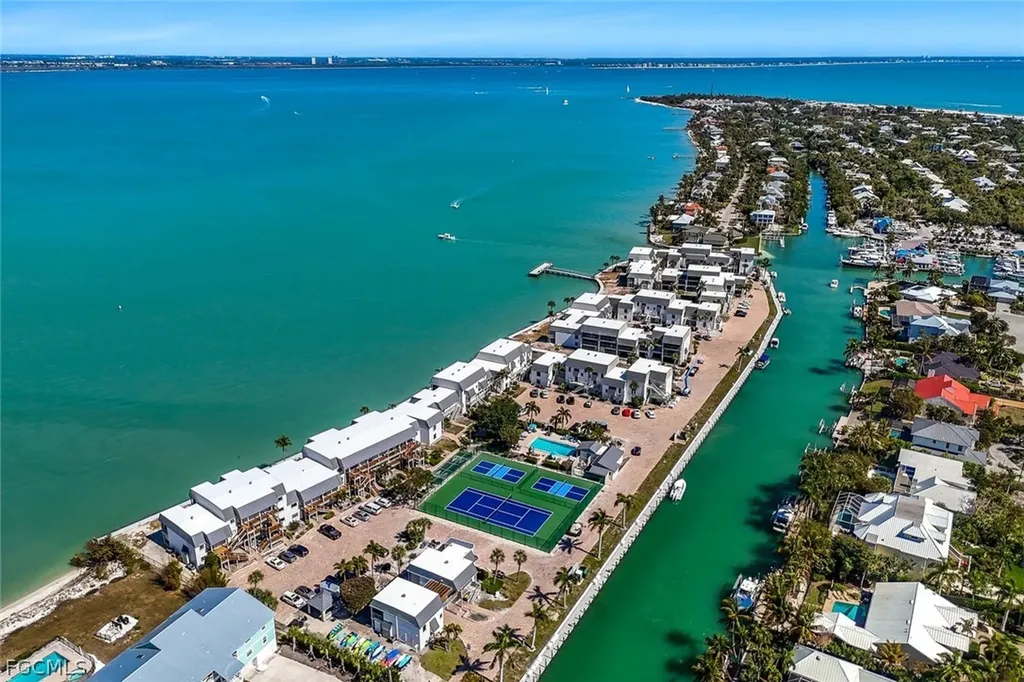 760 Sextant Drive Sanibel FL 33957