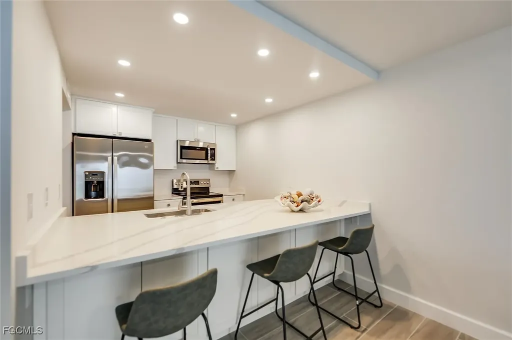 760 Sextant Drive Sanibel FL 33957