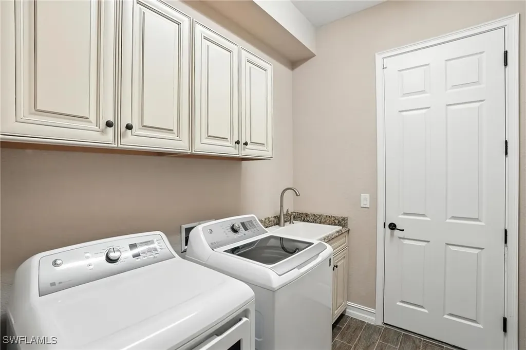 28617 Lisburn Court Bonita Springs FL 34135