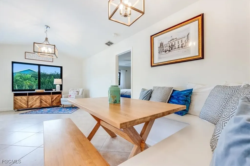 49 Willoughby Drive Naples FL 34110