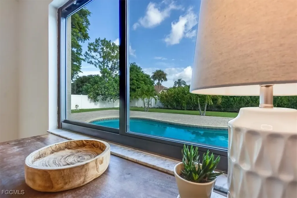49 Willoughby Drive Naples FL 34110
