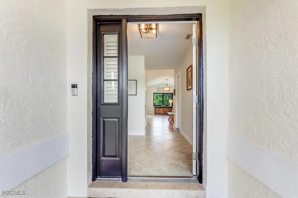 49 Willoughby Drive Naples FL 34110