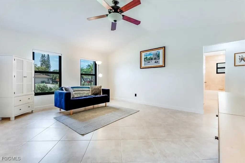 49 Willoughby Drive Naples FL 34110