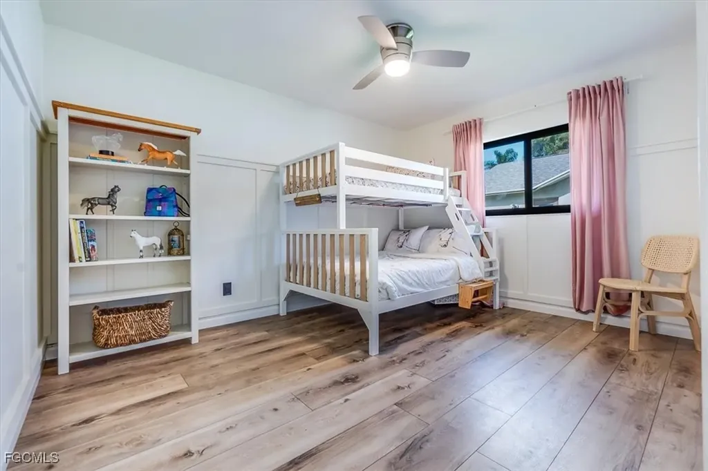 49 Willoughby Drive Naples FL 34110