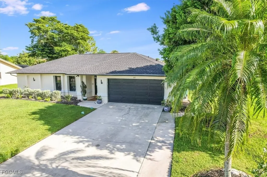 49 Willoughby Drive Naples FL 34110