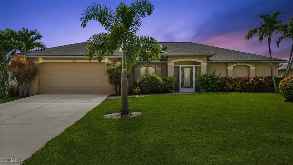 3023 SW 23rd Avenue Cape Coral FL 33914