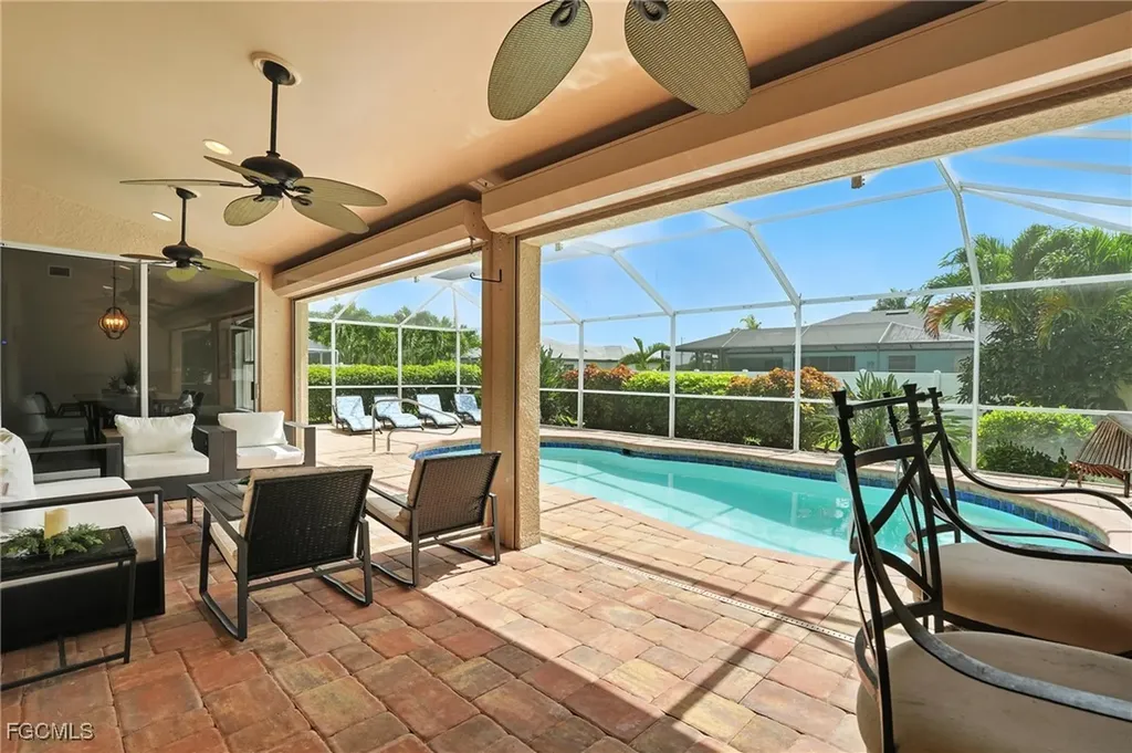 3023 SW 23rd Avenue Cape Coral FL 33914