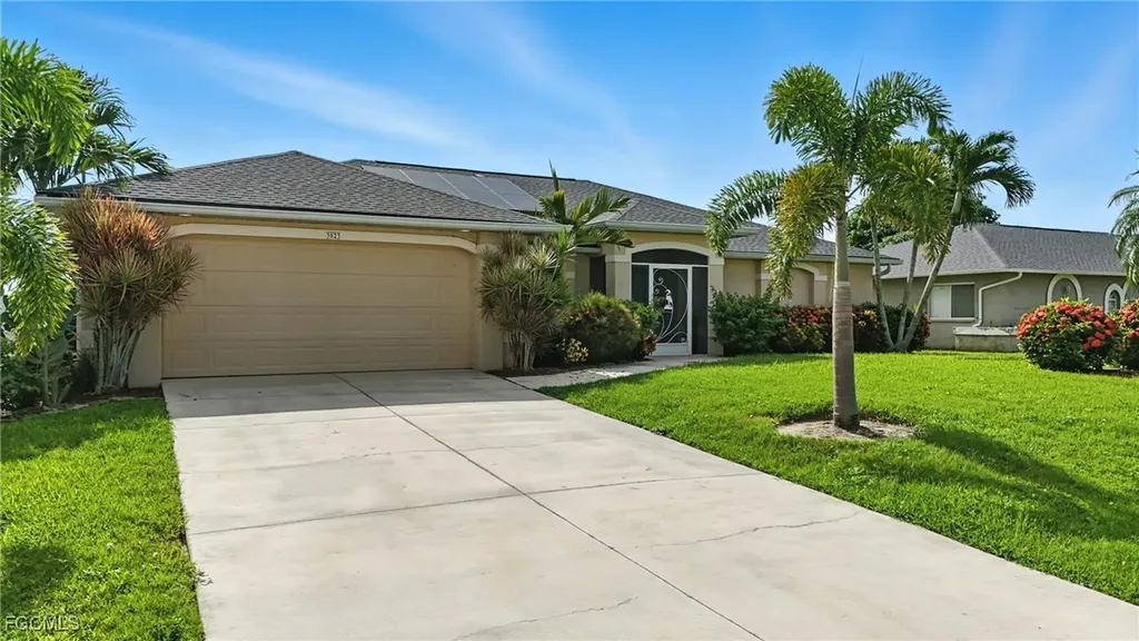 3023 SW 23rd Avenue Cape Coral FL 33914