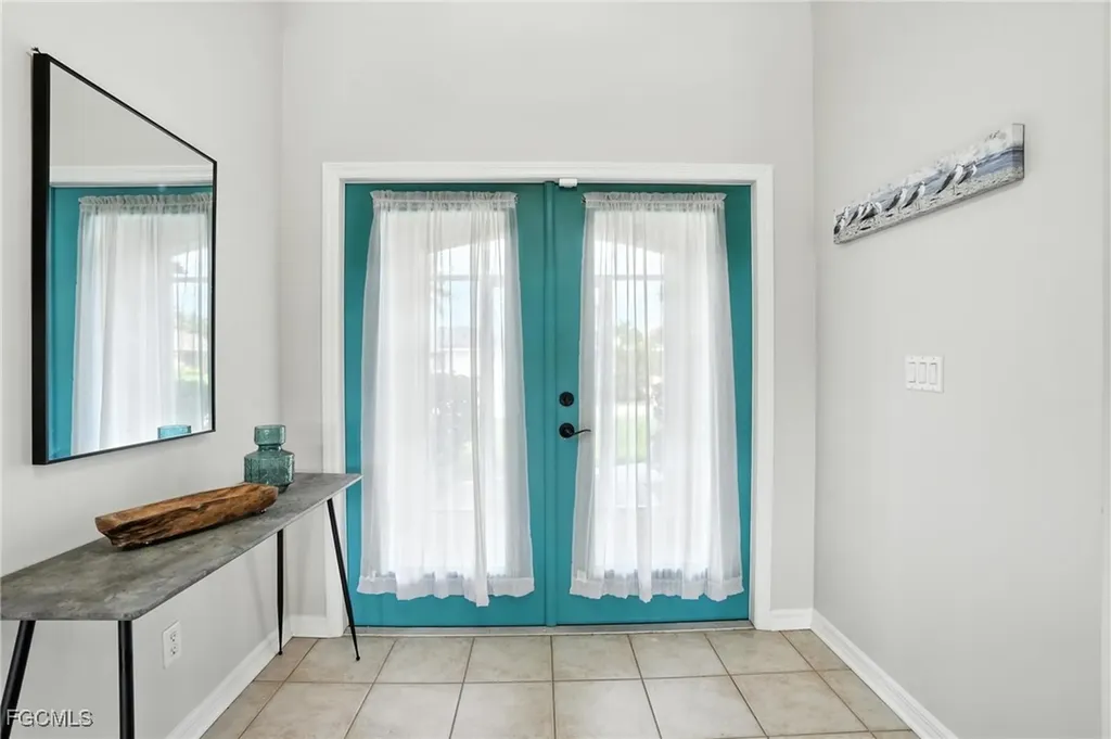 3023 SW 23rd Avenue Cape Coral FL 33914