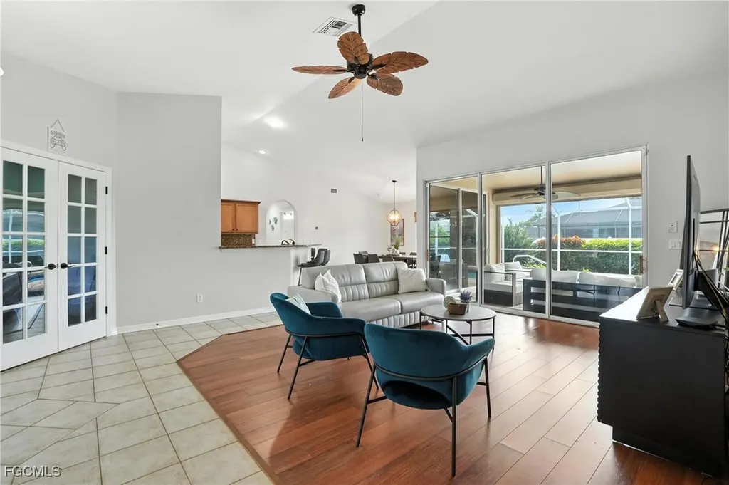 3023 SW 23rd Avenue Cape Coral FL 33914