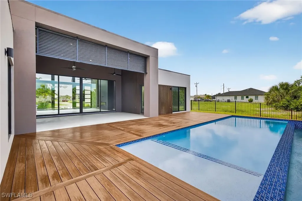 2608 SW 20th Avenue Cape Coral FL 33914