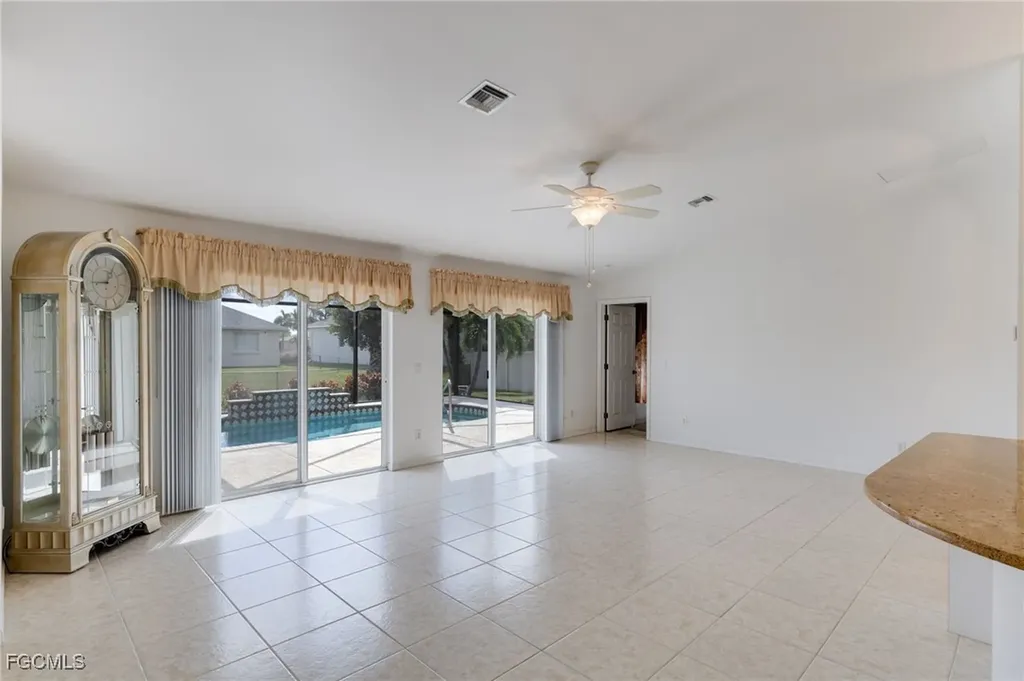 2616 SW 27th Street Cape Coral FL 33914