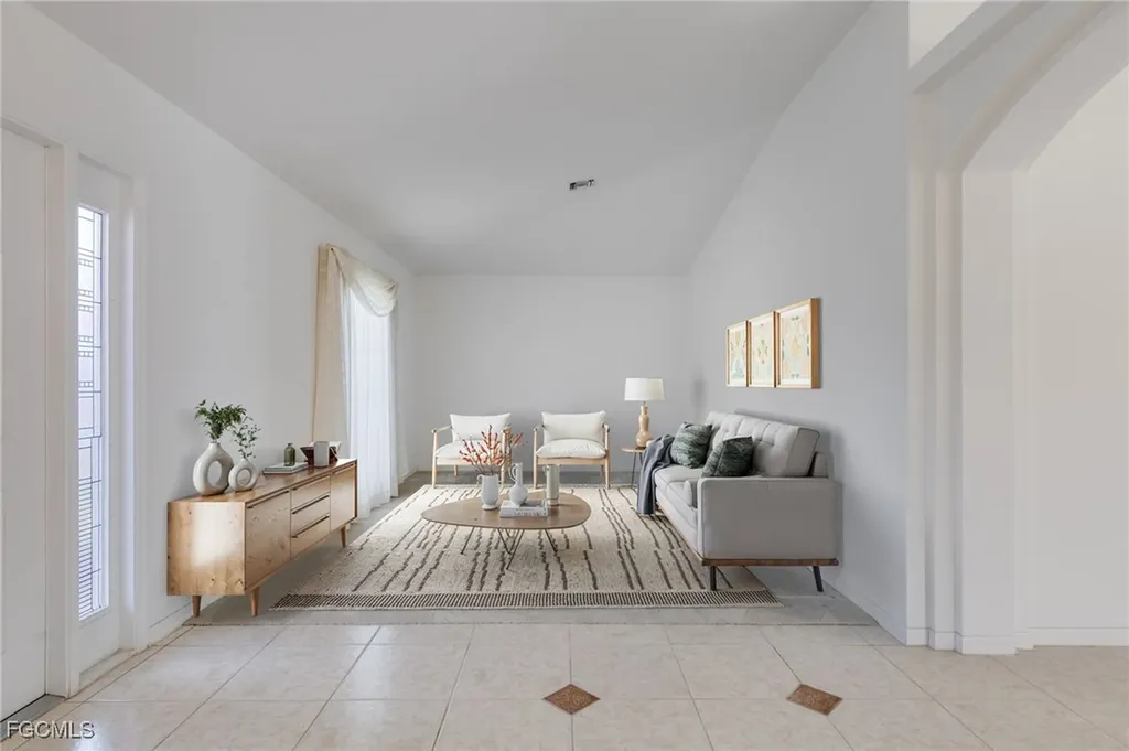 2616 SW 27th Street Cape Coral FL 33914