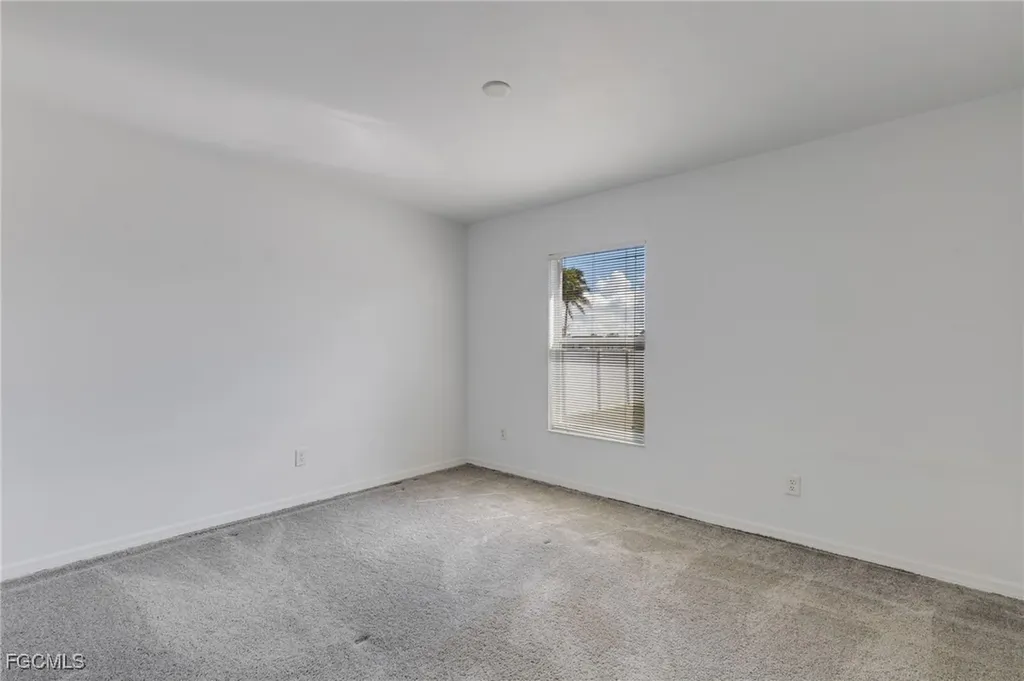 2616 SW 27th Street Cape Coral FL 33914