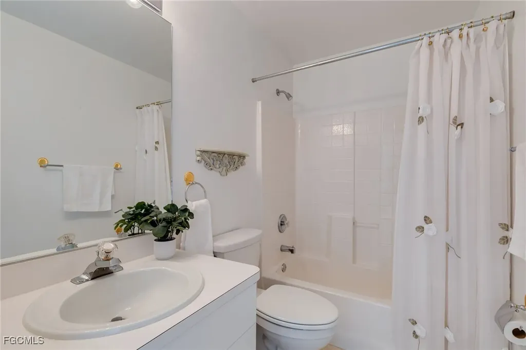 2616 SW 27th Street Cape Coral FL 33914