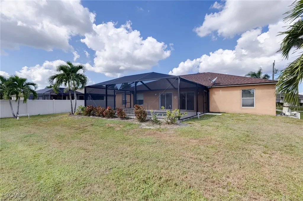 2616 SW 27th Street Cape Coral FL 33914
