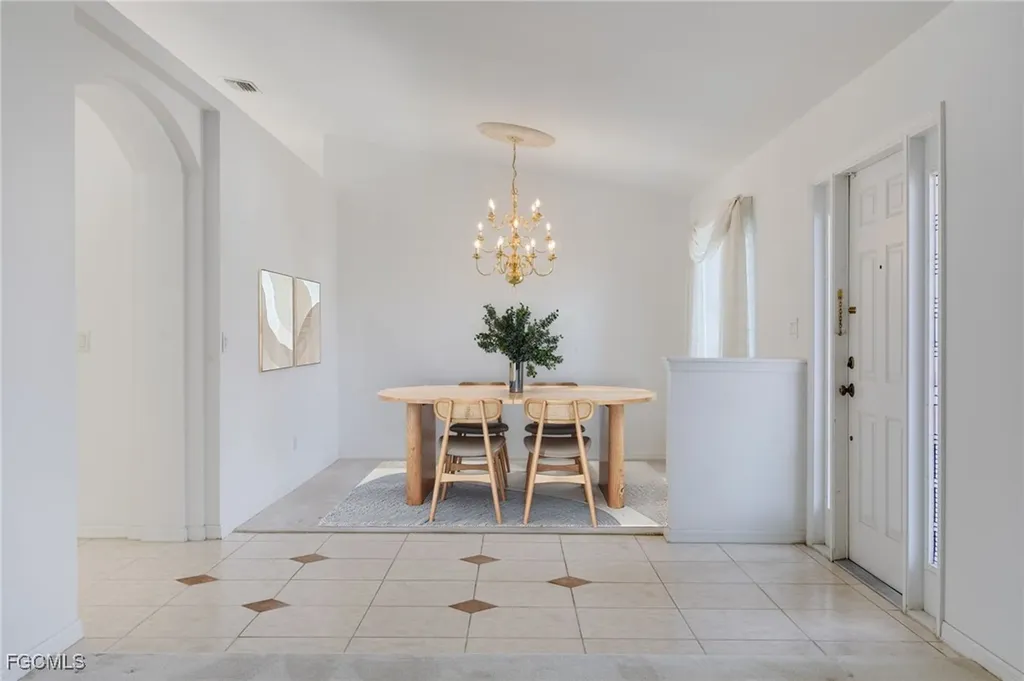 2616 SW 27th Street Cape Coral FL 33914