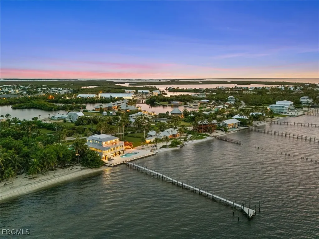 7660 Bocilla Lane Bokeelia FL 33922