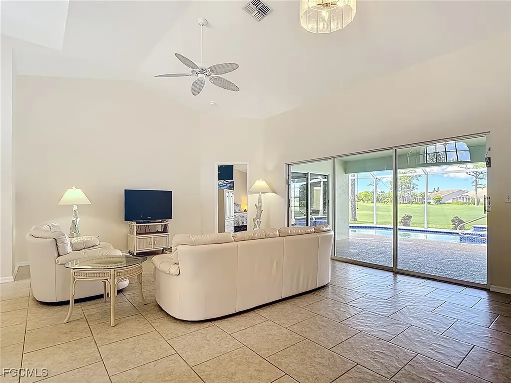 2241 Rio Nuevo Drive North Fort Myers FL 33917