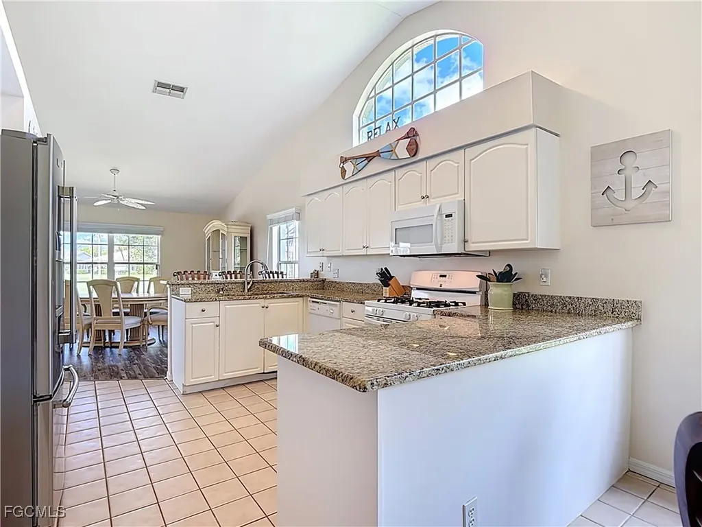 2241 Rio Nuevo Drive North Fort Myers FL 33917