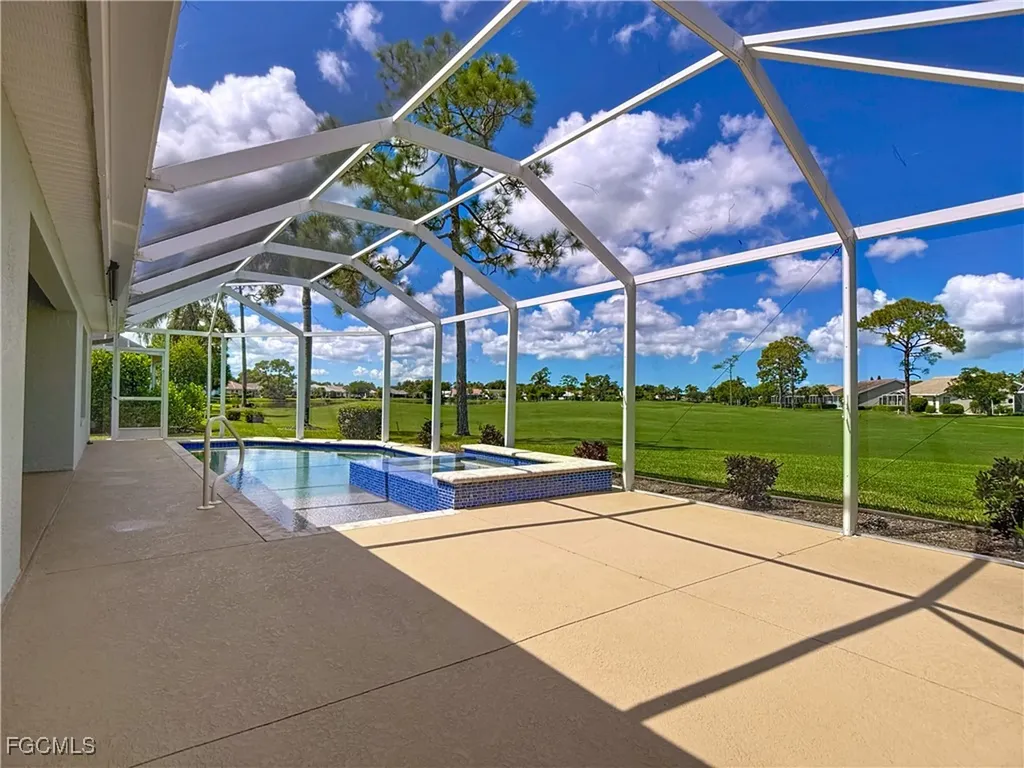 2241 Rio Nuevo Drive North Fort Myers FL 33917