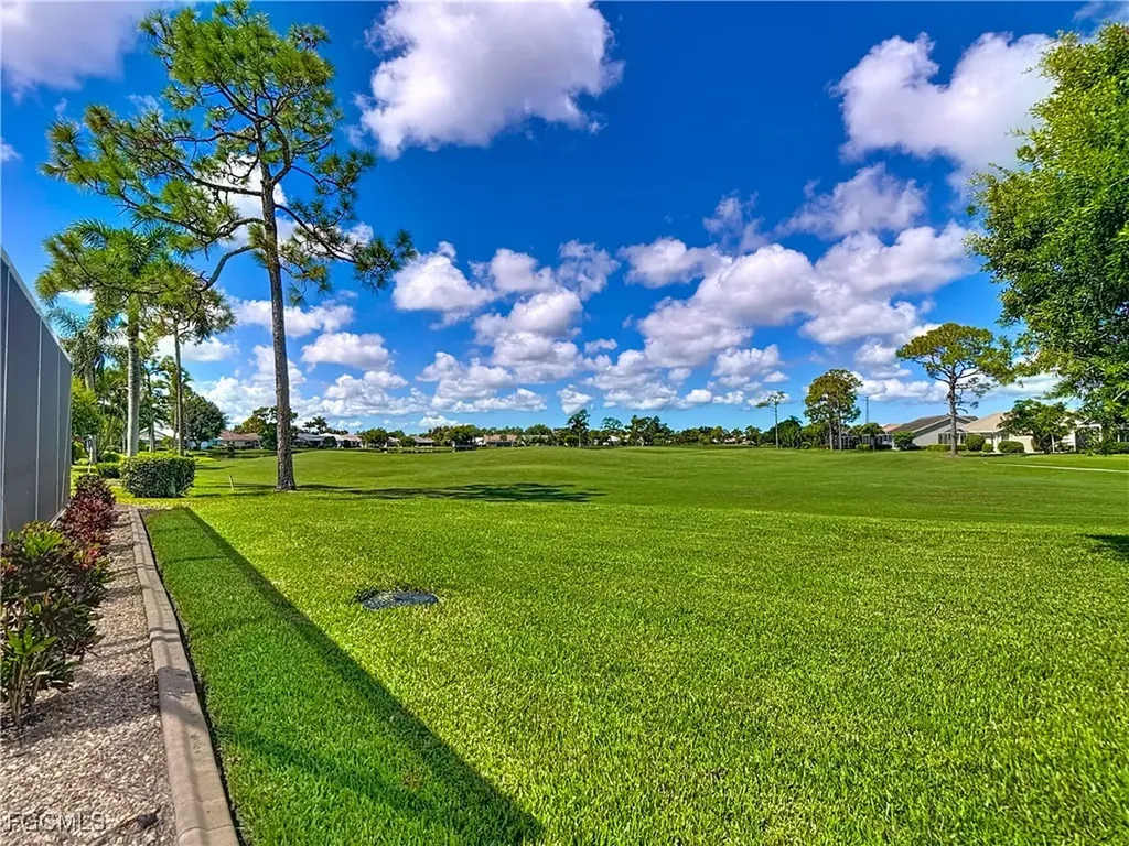 2241 Rio Nuevo Drive North Fort Myers FL 33917